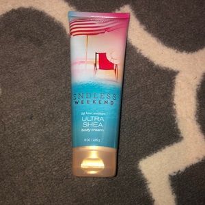 Bath and Body Works ultra shea body cream